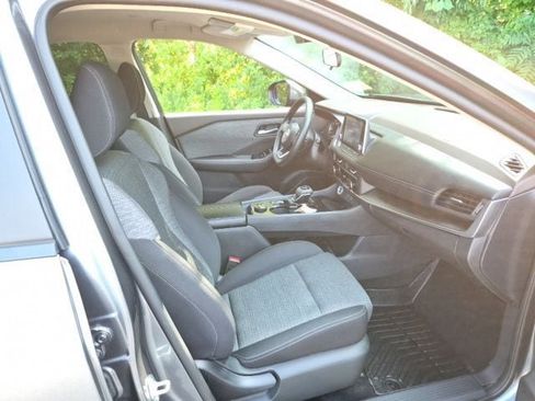 Used 2023 Nissan Rogue SV AWD/4WD image 11