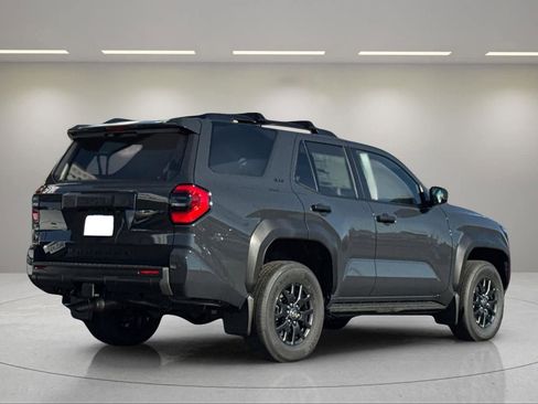 New 2026 Toyota 4Runner SR5 image 3