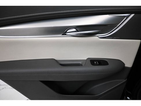 Used 2024 Cadillac XT5 Premium Luxury FWD image 21