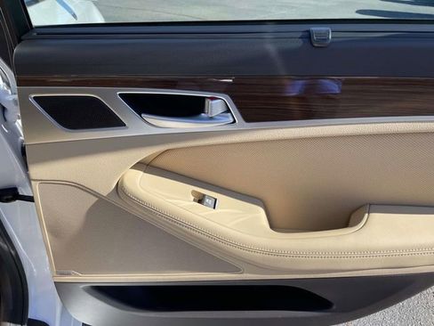 Used 2016 Hyundai Genesis 3.8 w/ Option Group 02 image 27