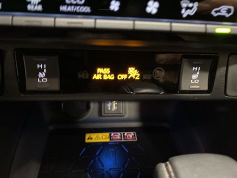 Used 2024 Toyota RAV4 XSE w/ Advanced Technology Package image 29