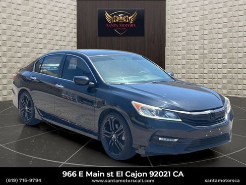 Used 2017 Honda Accord Sport image 2