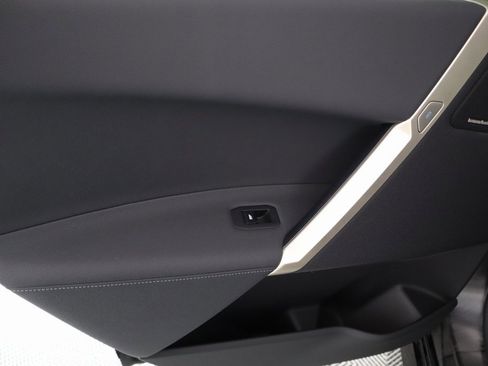 New 2025 BMW iX xDrive50 w/ Premium Package image 18