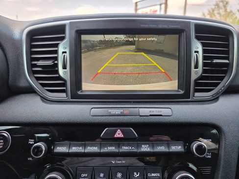 Used 2017 Kia Sportage SX image 17