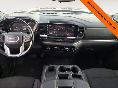 Used 2024 GMC Sierra 1500 SLE image 10