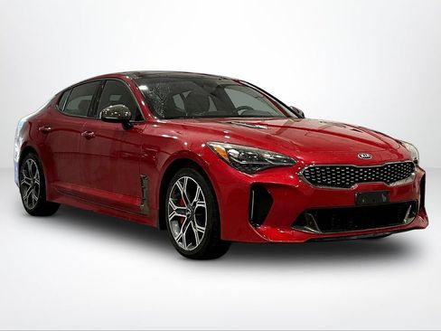 Used 2018 Kia Stinger GT2 AWD/4WD image 12