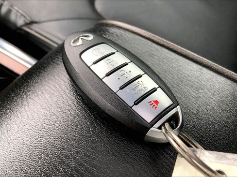 Used 2019 INFINITI QX80 Luxe w/ 22" Wheel Package RWD image 15