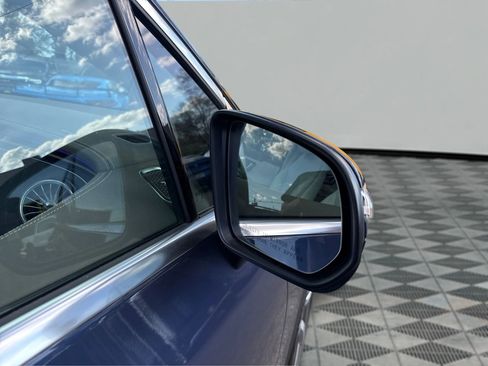 Used 2023 Mercedes-Benz EQE 500 4MATIC SUV image 30