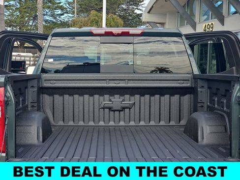 New 2026 Chevrolet Silverado 1500 ZR2 w/ Dark Appearance Package AWD/4WD image 12