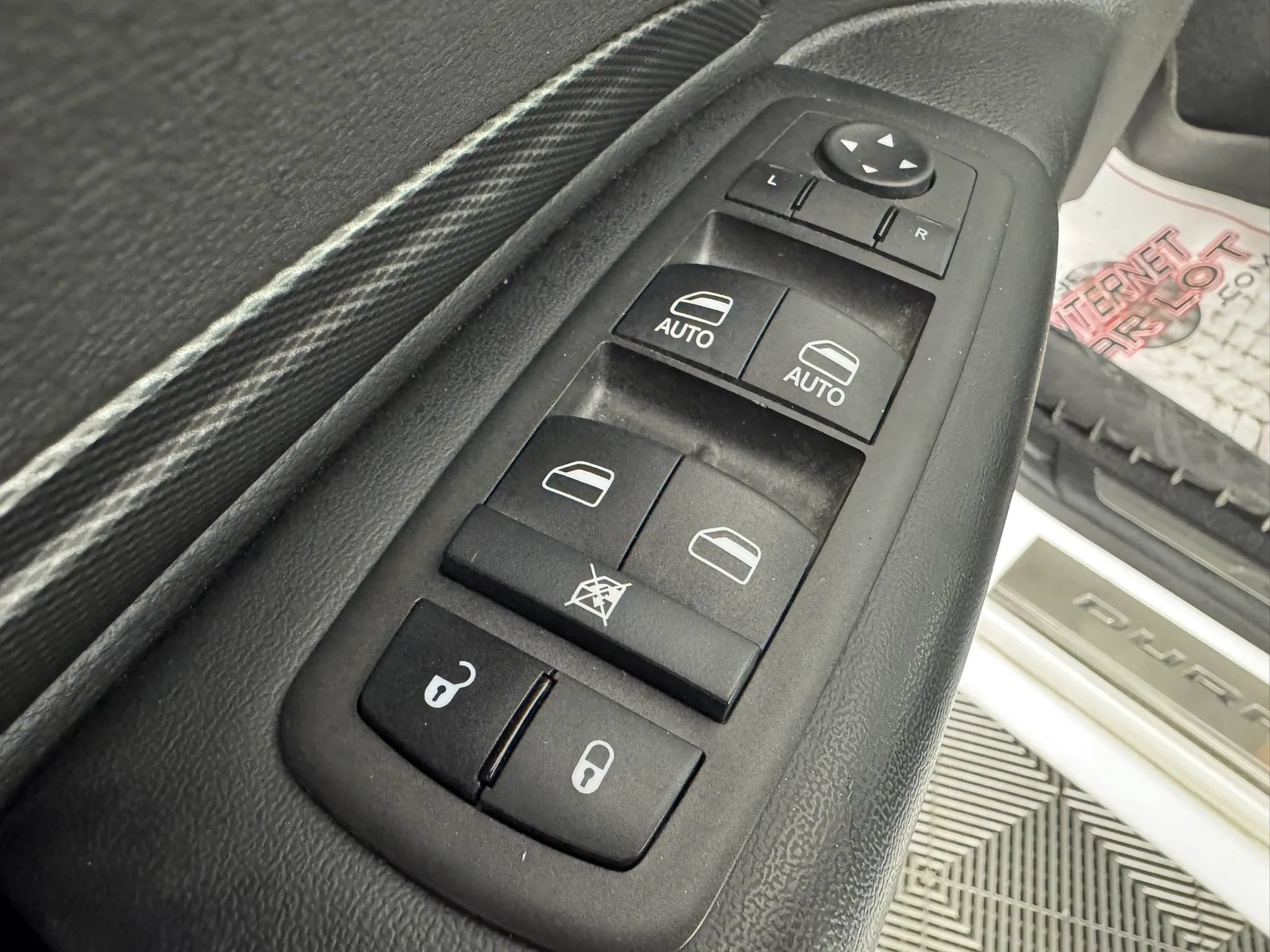Used 2024 Dodge Durango R/T w/ Tow 'N Go Package AWD/4WD image 41