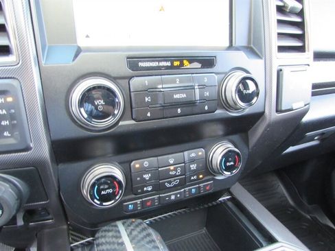 Used 2019 Ford F150 Raptor w/ Equipment Group 802A Luxury image 17