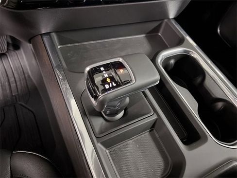 New 2026 GMC Sierra 1500 SLT w/ SLT Premium Plus Package image 16