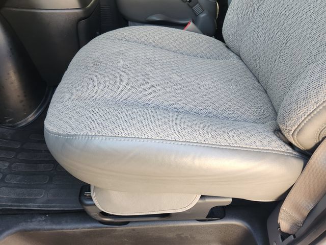 Used 2025 Chevrolet Express 3500 LS RWD image 27