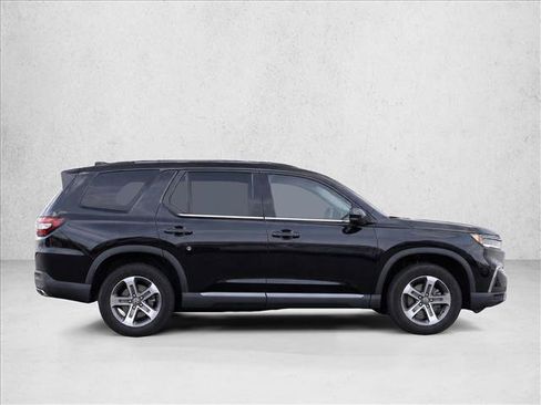 Used 2024 Honda Pilot EX-L image 8