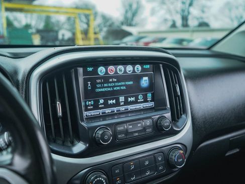 Used 2018 Chevrolet Colorado LT image 24