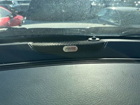 Used 2015 RAM 1500 Laramie w/ Convenience Group image 14