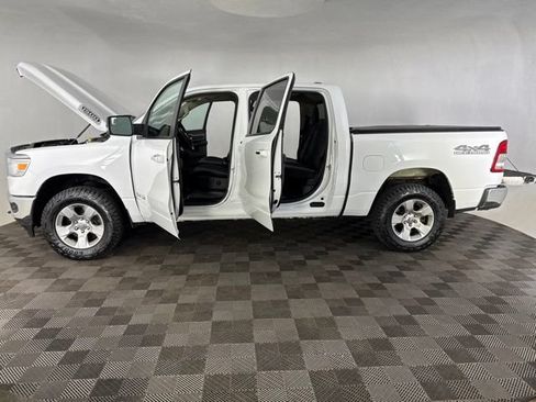 Used 2020 RAM 1500 Big Horn AWD/4WD image 12