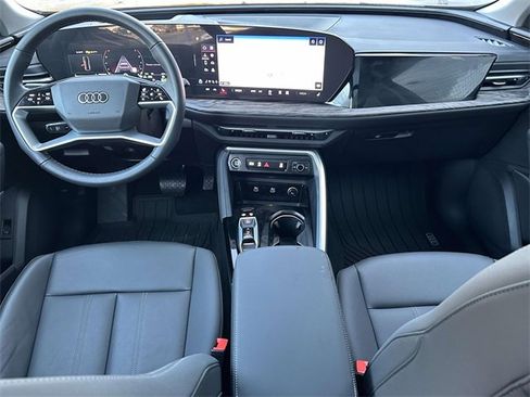 Certified 2025 Audi Q5 Premium Plus w/ Premium Plus image 16