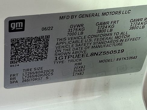Used 2022 GMC Sierra 1500 AT4 w/ Technology Package AWD/4WD image 31