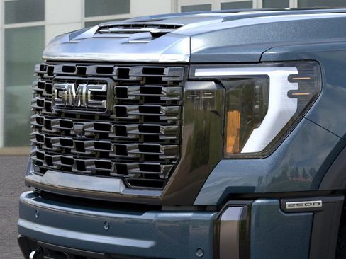 New 2026 GMC Sierra 2500 Denali Ultimate image 13