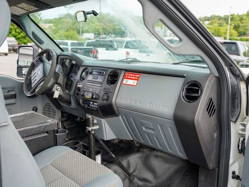 Used 2015 Ford F450 XL RWD image 26