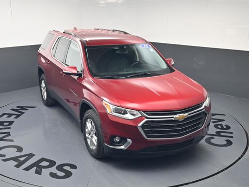 Used 2018 Chevrolet Traverse LT image 30