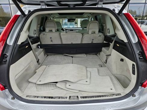 Used 2016 Volvo XC90 T6 Inscription w/ Vision Package AWD/4WD image 13