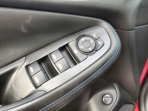 New 2026 Buick Encore GX Sport Touring image 21