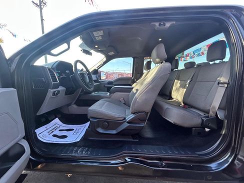 Used 2015 Ford F150 XLT image 10