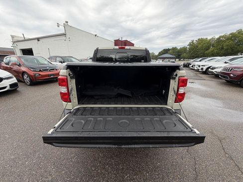 Used 2024 Ford Maverick Lariat FWD image 26
