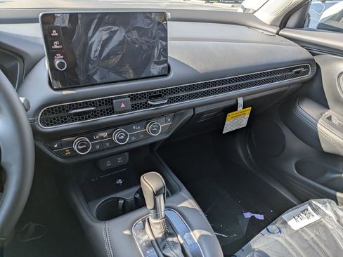 New 2026 Honda HR-V EX-L image 21