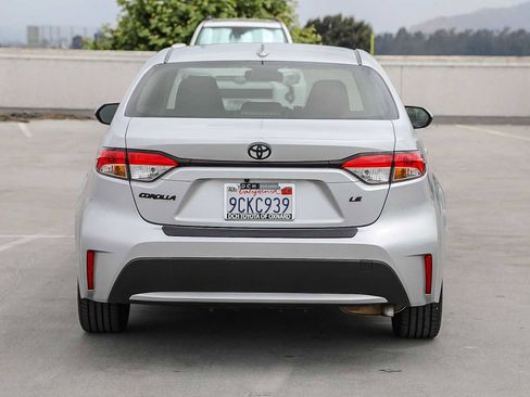 Certified 2022 Toyota Corolla LE w/ Carpet Mat Package (TMS) FWD image 7