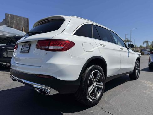 Used 2016 Mercedes-Benz GLC 300 image 4