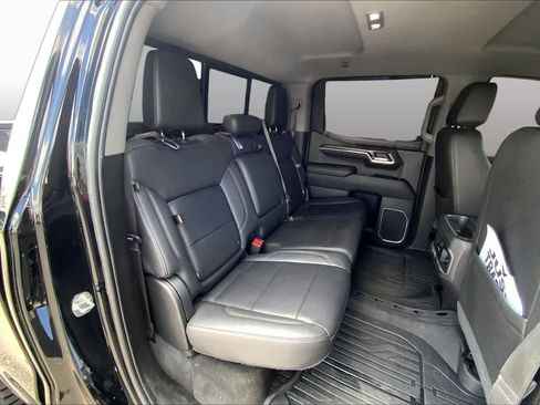 Used 2022 GMC Sierra 1500 SLT AWD/4WD image 20
