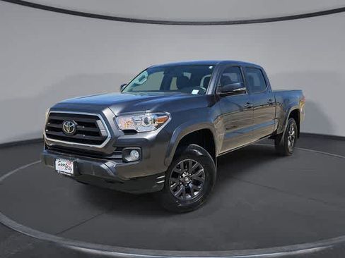 Used 2022 Toyota Tacoma SR5 RWD image 1
