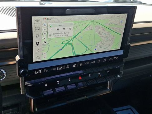 Used 2024 GMC Hummer EV 3X w/ Omega Edition AWD/4WD image 22