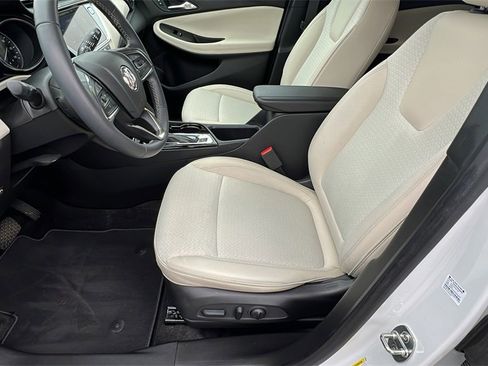 Certified 2023 Buick Encore GX Select image 13