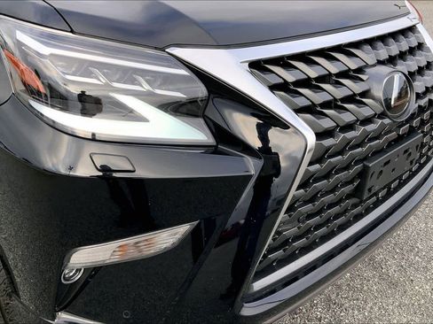 Used 2023 Lexus GX 460 Premium image 58