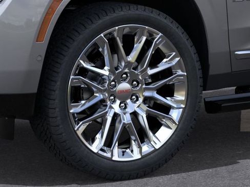 New 2026 GMC Yukon Denali w/ Denali Reserve Package AWD/4WD image 9