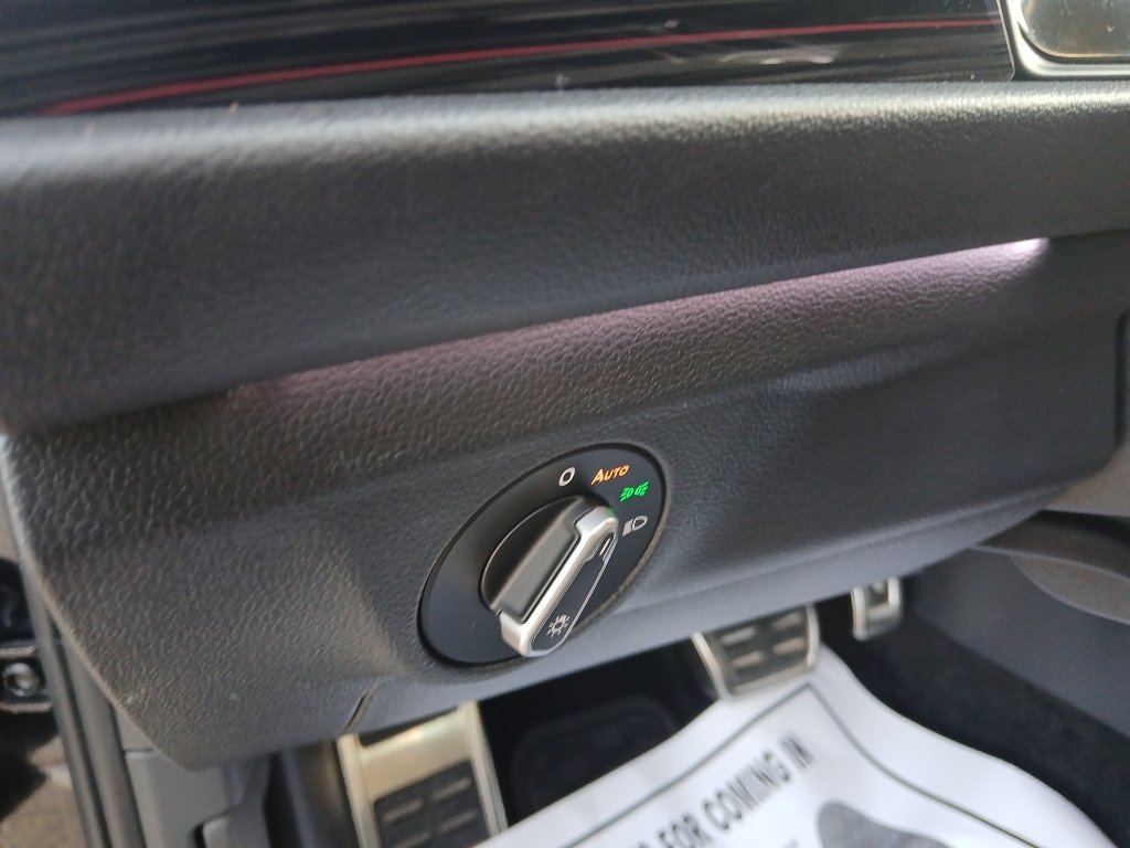 Used 2024 Volkswagen Jetta GLI Autobahn FWD image 12