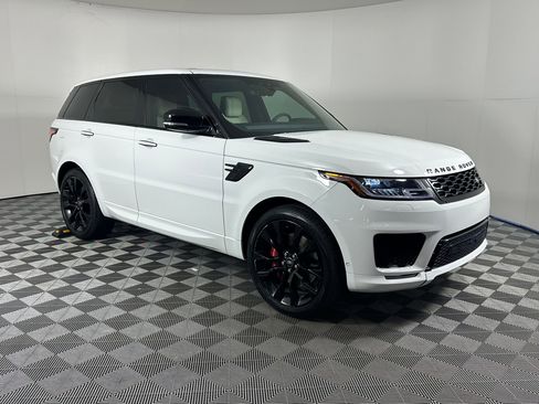 Used 2022 Land Rover Range Rover Sport HST image 6