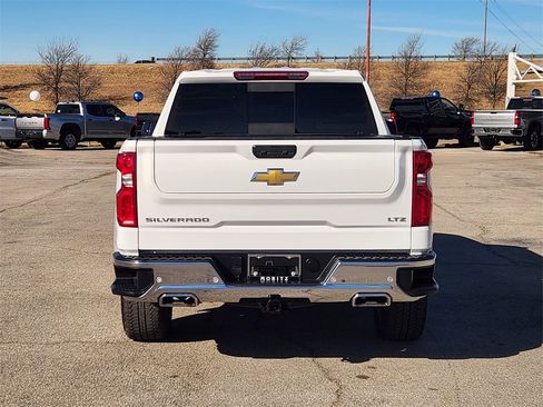 Used 2024 Chevrolet Silverado 1500 LTZ image 6