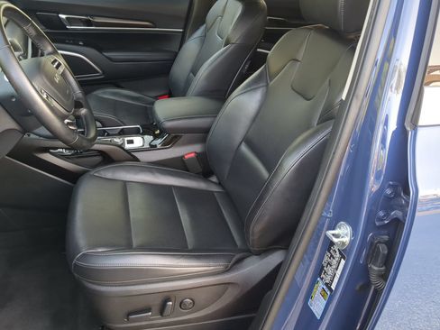 Used 2024 Kia Telluride S w/ S Sunroof Package FWD image 56