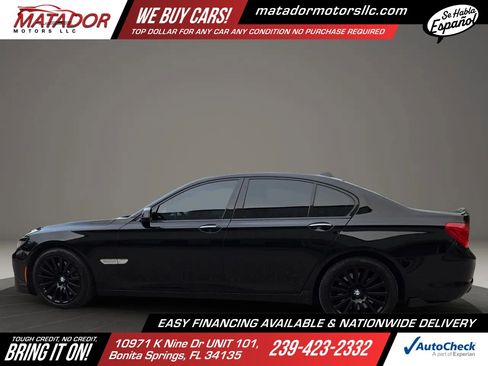 Used 2009 BMW 750i w/ Sport Pkg RWD image 8