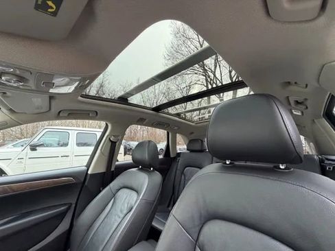 Used 2011 Audi Q5 3.2 Prestige image 25