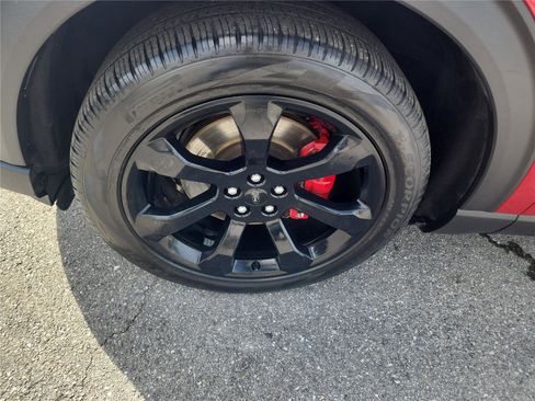 Used 2023 Ford Explorer ST w/ Equipment Group 401A image 9