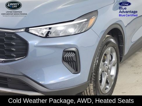 Certified 2025 Ford Escape ST-Line w/ Cold Weather Package image 9