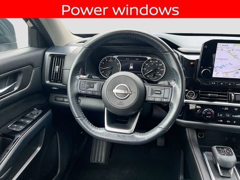 Used 2023 Nissan Pathfinder SL FWD image 22