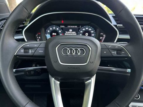 Used 2025 Audi Q3 2.0T Premium w/ Convenience Package AWD/4WD image 23