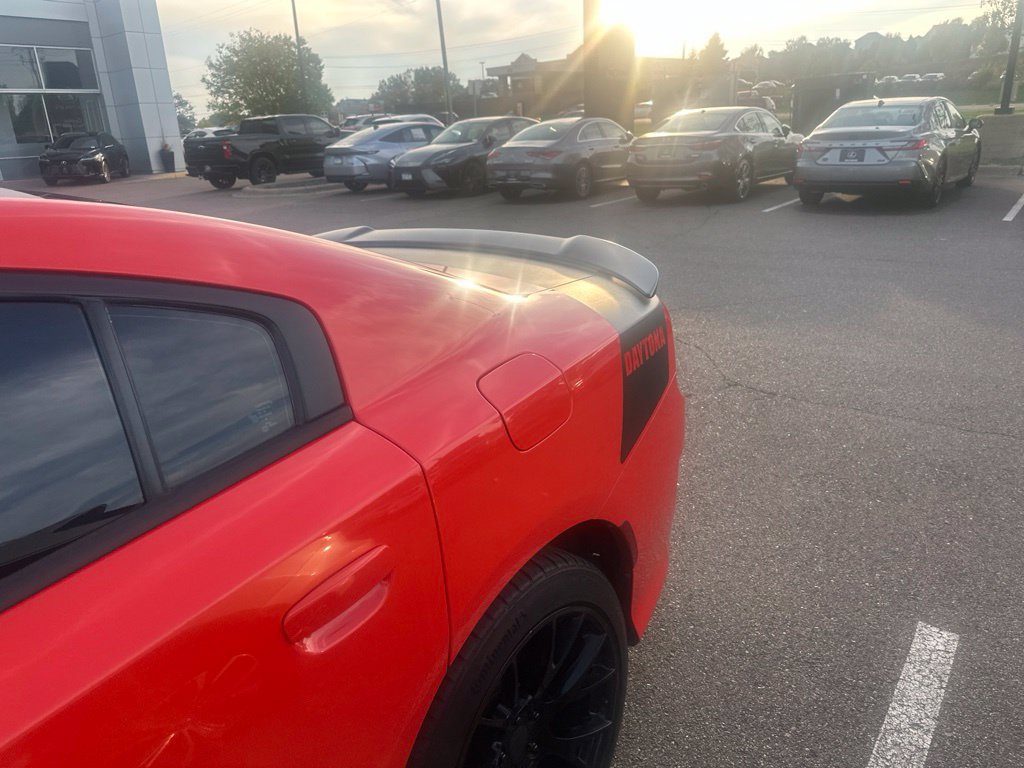 Used 2018 Dodge Charger R/T RWD image 7